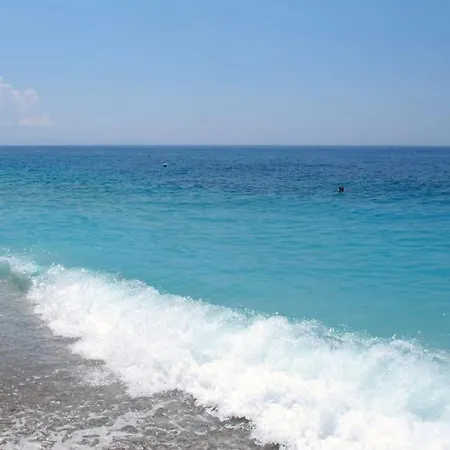 Seaview Drymades22